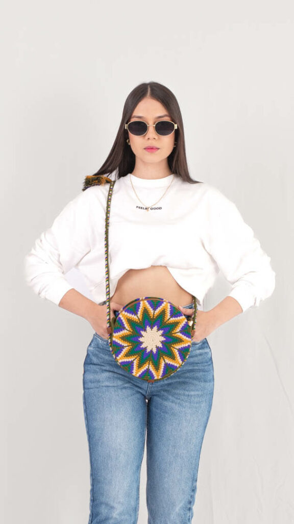 valentina wayuu round bag in blue, green and mustard colors